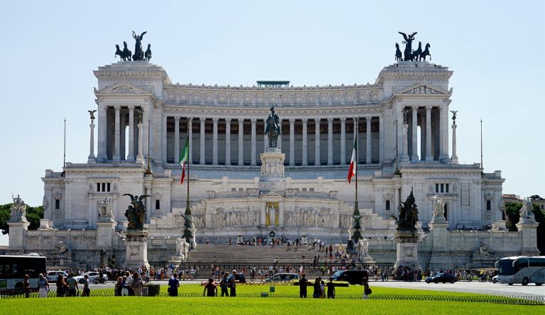 Piazza Vittorio Emanuele Ii N. 13 Roma