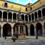 Ancien hôpital gothique Santa Creu à Barcelone [Raval]