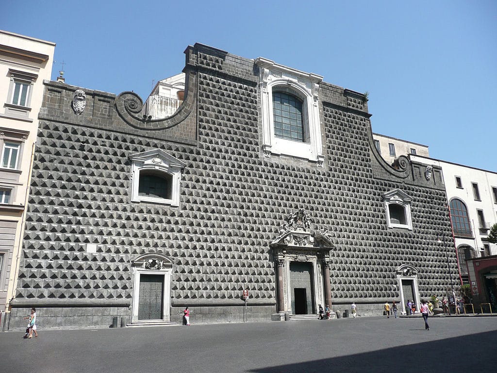 Eglise de Gesù Nuovo à Naples.