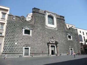 Eglise Gesu Nuovo à Naples : Baroque dans toute sa splendeur