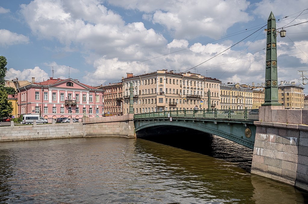 Pont Egipetsky à Saint Petersbourg - Photo d'Alex Florstein Fedorov / Wiki Commons