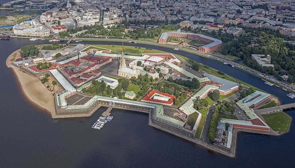 Vue aérienne de la Forteresse Pierre-et-Paul à Saint Petersbourg - Photo de Godot13