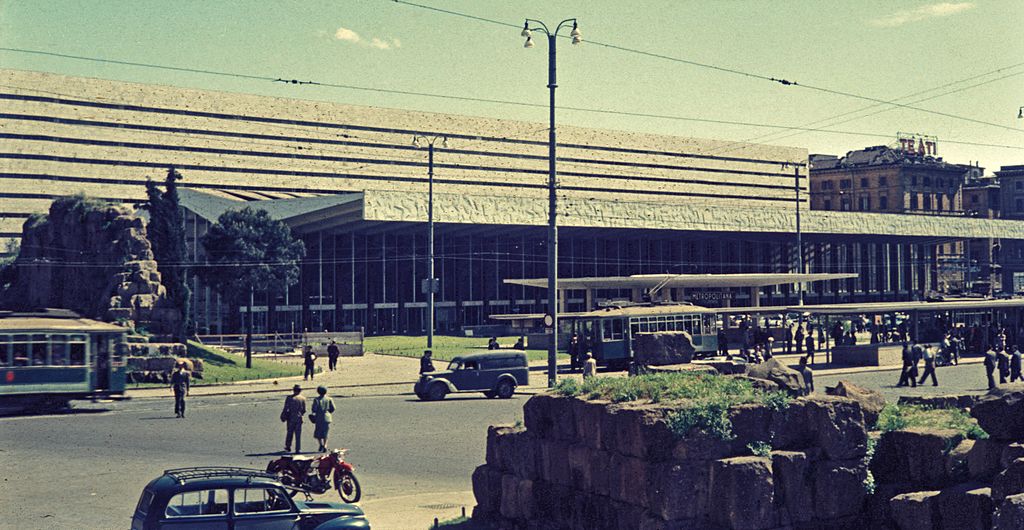 Lire la suite à propos de l’article Gare Rome Termini et comment venir en train à Rome