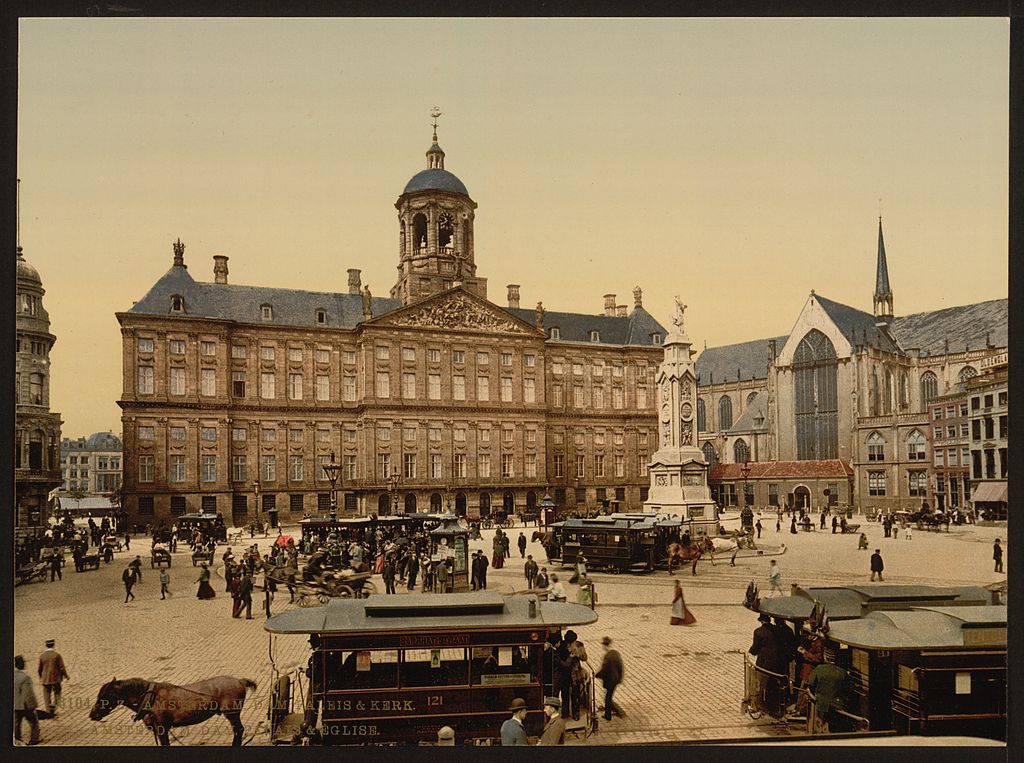 Lire la suite à propos de l’article Amsterdam en 1900 : Anciennes photos et cartes postales