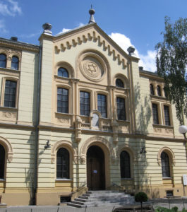 Synagogue Nozyk à Varsovie : Unique lieu de culte juif d’avant guerre  [Centre-Nord]