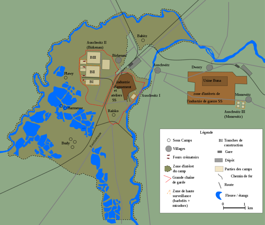 Carte du camp d'Auschwitz avec Auschwitz I et Auschwitz II de part et d'autre du chemin de fer. Image de Walké.