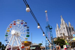 Tibidabo à Barcelone, parc d’attraction et église au sommet !