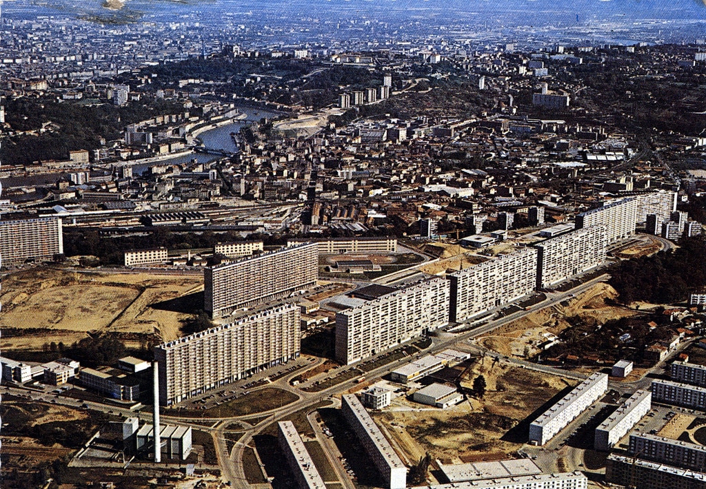 Lire la suite à propos de l’article Cartes postales de Lyon des années 1960 / 1970