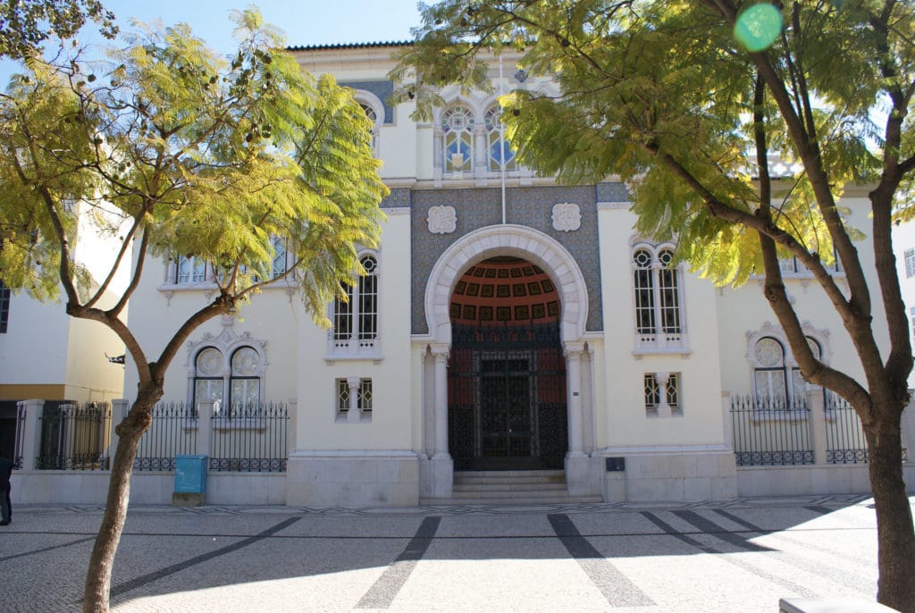 Architecture néo-mauresque à Faro.