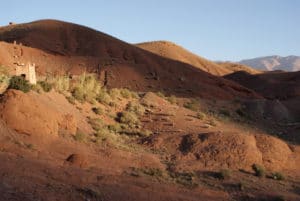 Superbes gorges de Dades et plantations de Tinghir au Maroc