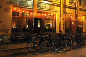 Strandbad mitte, bar bord de mer à Berlin [Mitte]