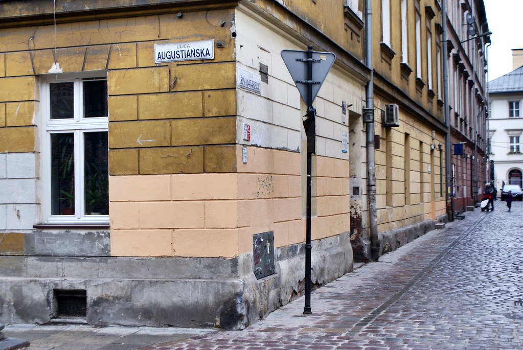 Dans une rue du quartier de Kazimierz à Cracovie.