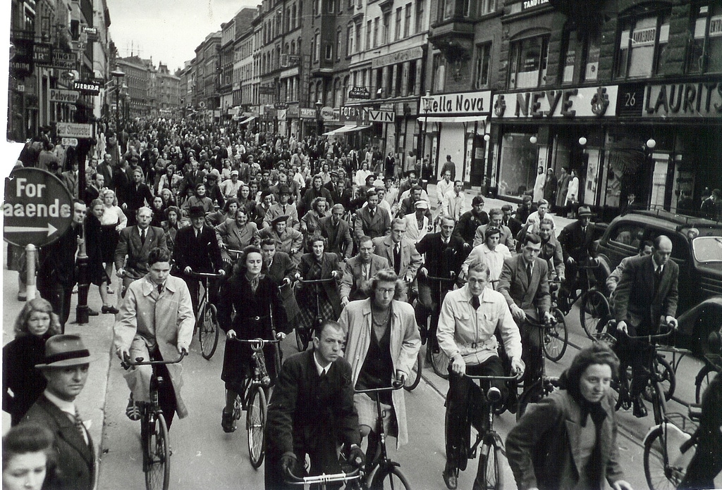 Lire la suite à propos de l’article Location vélo à Copenhague : Où louer, itinéraires et conseils