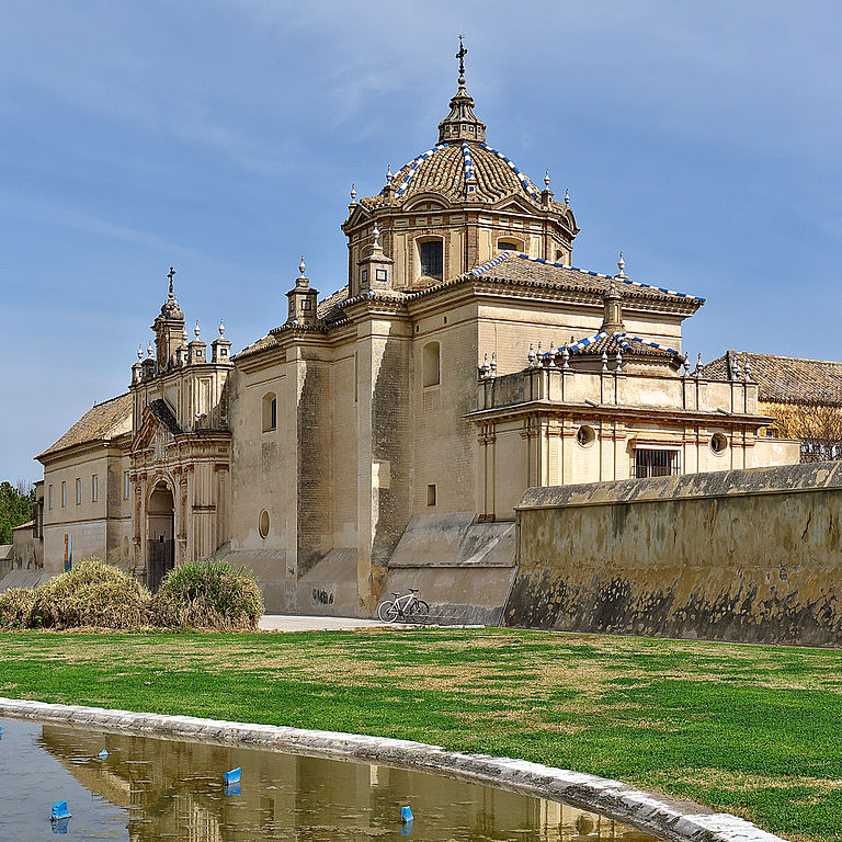 You are currently viewing Monastère de la Cartuja à Séville : Style gothique et mudéjar