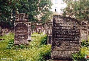 Cimetière juif Remu’h à Cracovie et Moïse Isserles [Kazimierz]