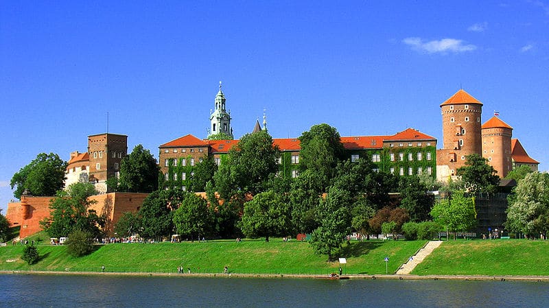 Lire la suite à propos de l’article Wawel, Chateau de Cracovie et magnifique cathédrale [Vieille ville]