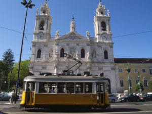 Basilique d’Estrela à Lisbonne : Belle et tranquille [Estrela]