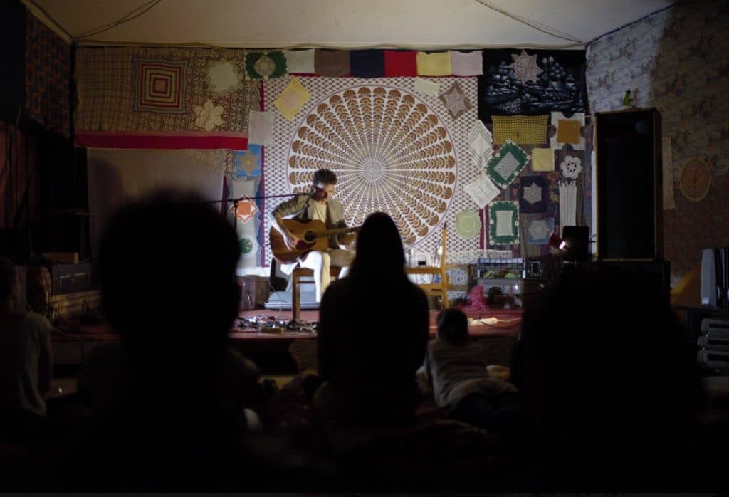 Concerts au bar culturel Crew Hassan à Lisbonne.