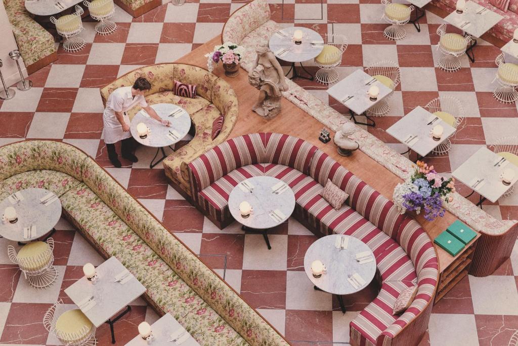 Dans l'Hotel Bella Grande à Copenhague.