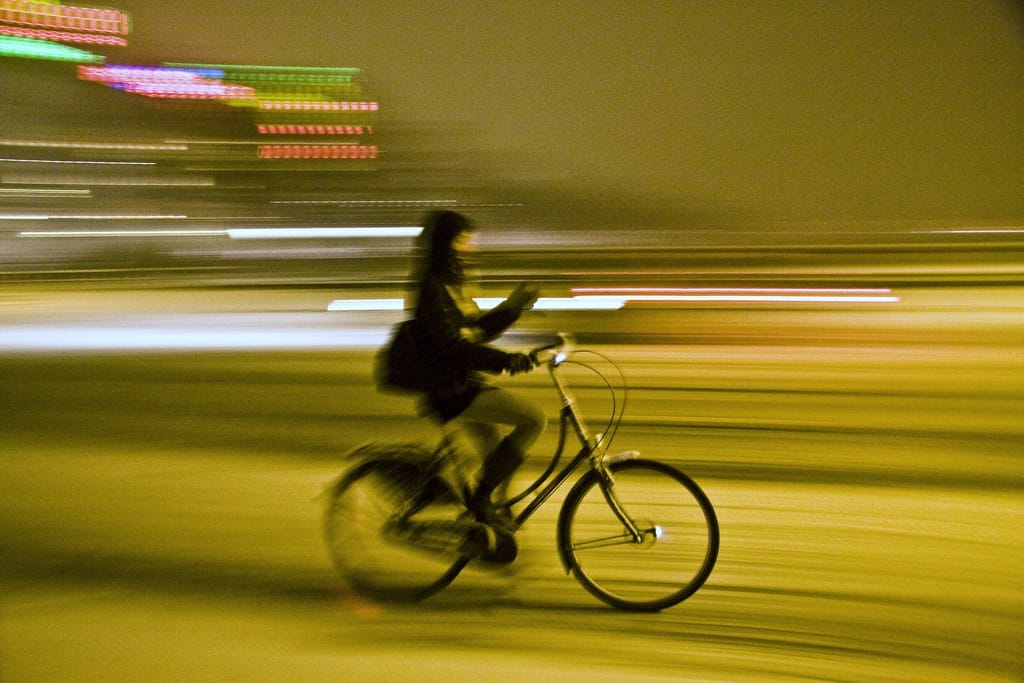 Location de vélo : Ici à Copenhague sous la neige.