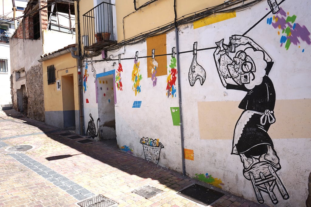 Street art dans le quartier de San Anton à Cuenca.