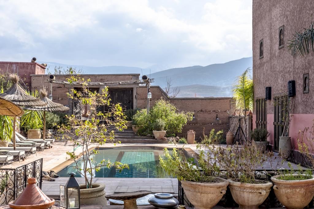 Piscine de l'hôtel de charme : Dar Tafantant au sud de Marrakech.