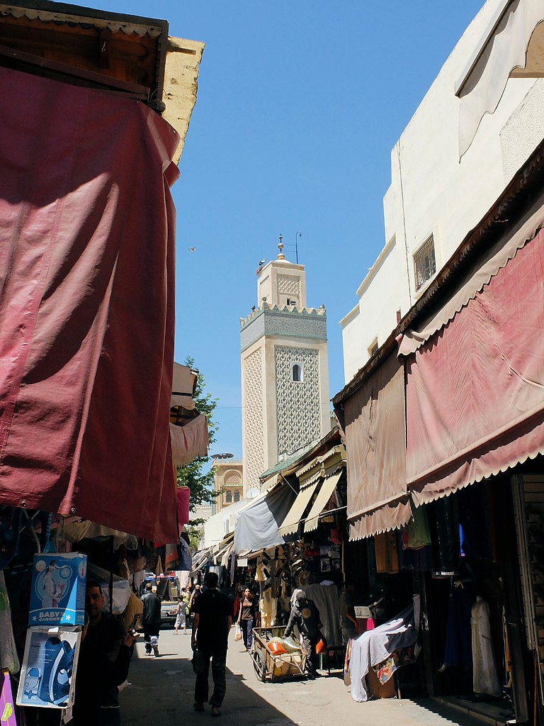 Dans la Grande Rue de Fès Jdid - Photo de Robert Prazeres