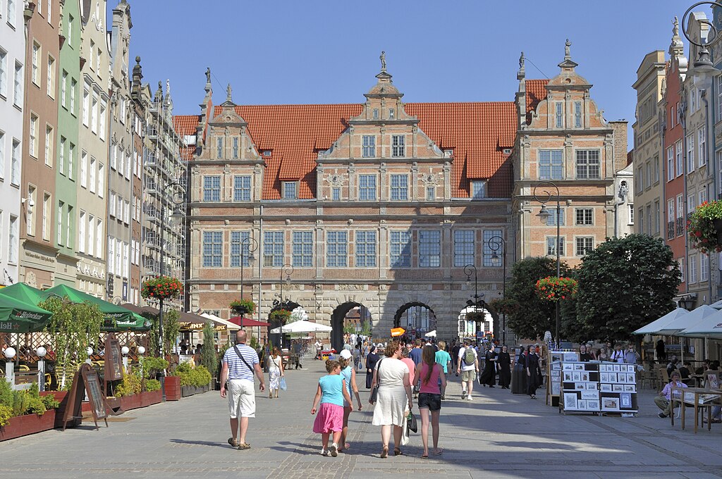 Zielona Brama ou Porte verte dans le vieux centre de Gdansk - Photo de DerHexer - Licence ccbysa 3.0, 2.5, 2.0, 1.0.