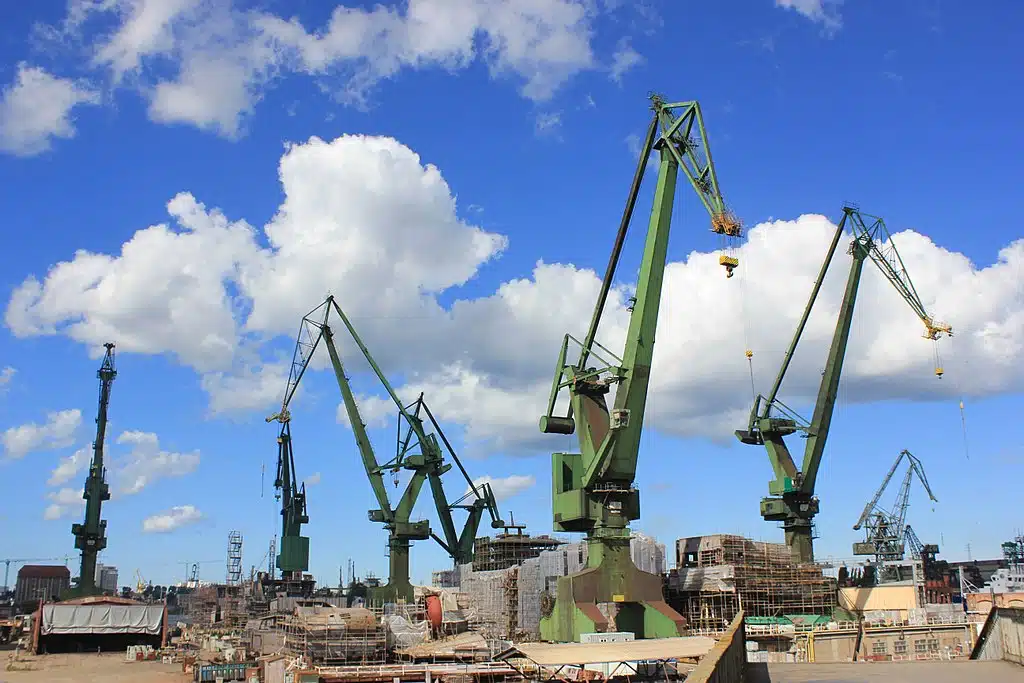Grue du chantier naval de Gdansk - Photo d'Andrzej Otrebski - Licence ccbysa 4.0