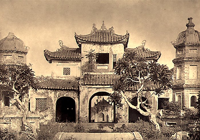 > Pagode Chua Bao An d'Hanoi détruite pour construire la cathédrale Saint Joseph. > Pagode Chua Bao An d'Hanoi détruite pour construire la cathédrale Saint Joseph.