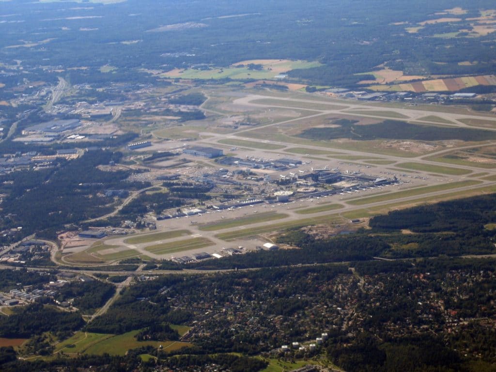 Vue aérienne de l'aéroport d'Helsinki - Photo de Migro