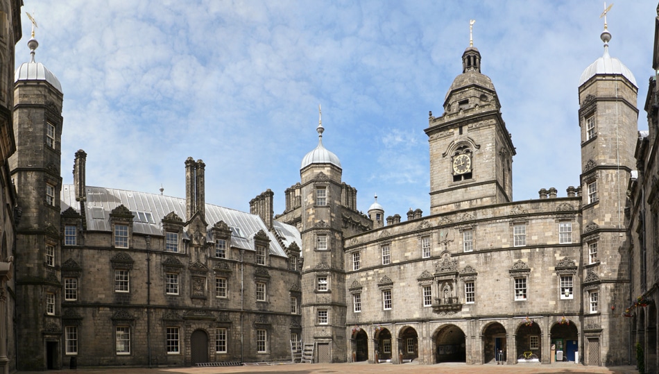 Lieux d'inspiration pour la création d'Harry Potter : Cour de l'Heriot's College d'Edimbourg - Photo d'Oliver-Bonjoch