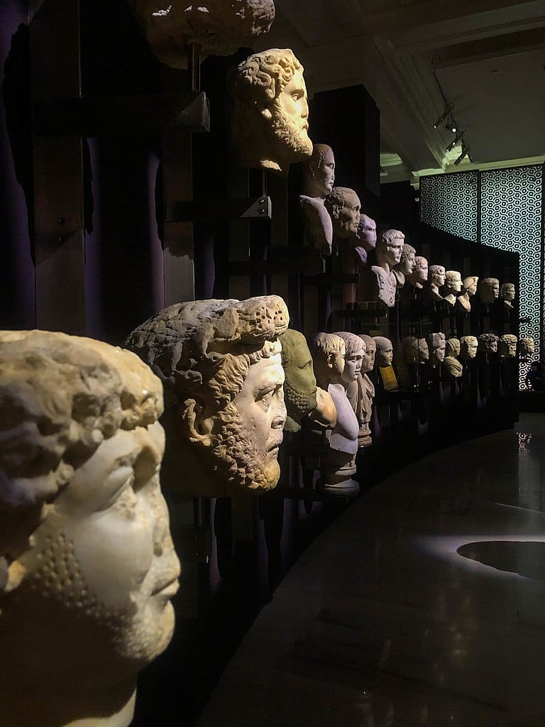 A l'intérieur du Musée d'archéologie d'Istanbul - Photo de Sefer Azeri - Licence ccbysa 4.0