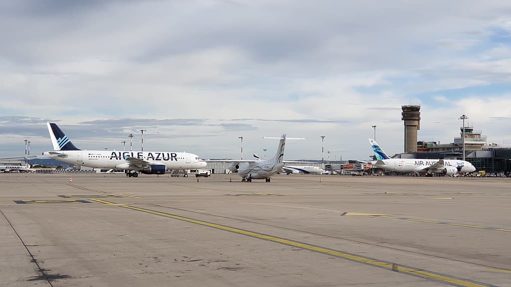 Lire la suite à propos de l’article Parkings à l’aéroport de Marseille Provence : Où, quoi, comment ?