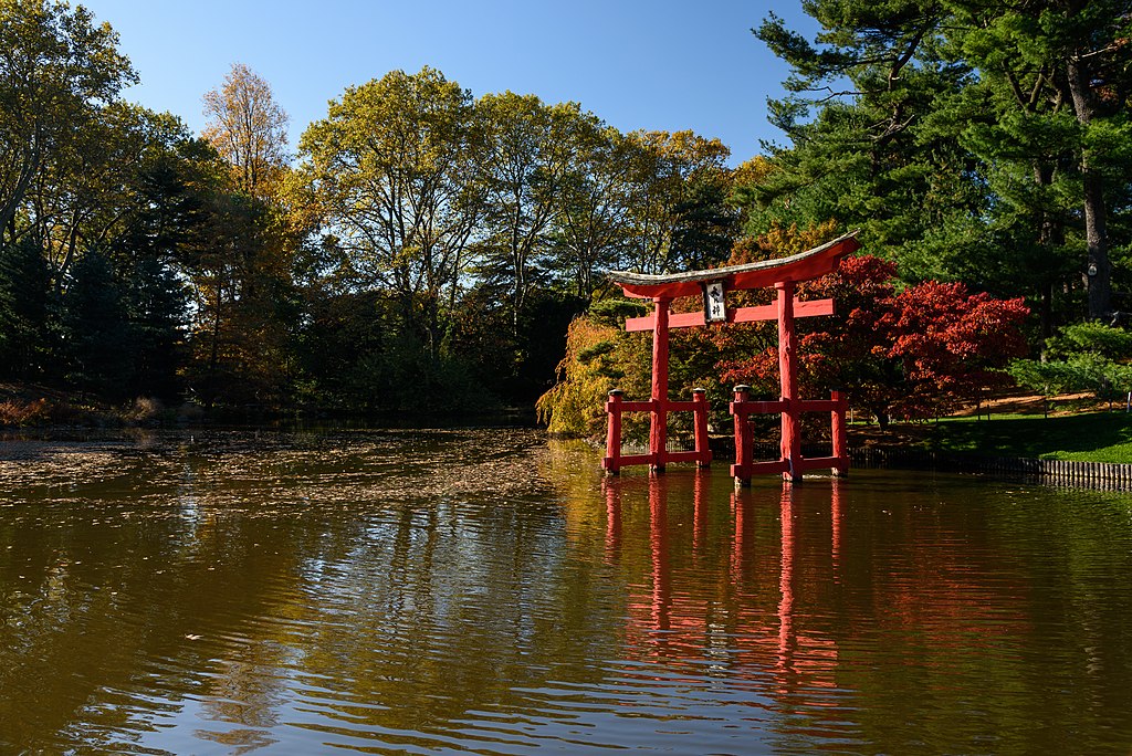 Dans le jardin japonais du jardin botanique de Brooklyn à New yorj - Photo de Kings of Hearts / CC BY SA 4.0