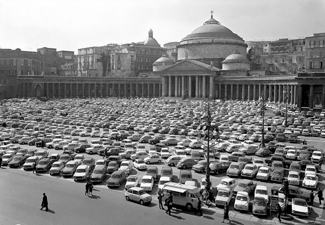 Voiture et parking à Naples : Adresses et conseils