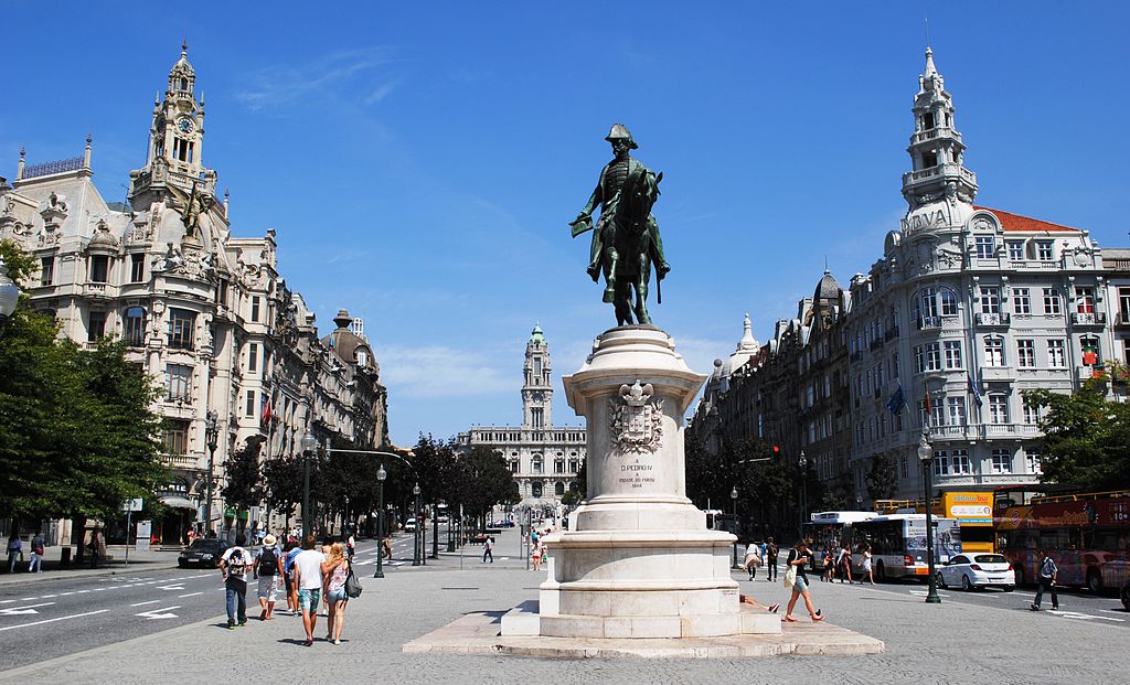 L' Avenida Aliados à Porto - Photo d'HombreDHojalata - Licence ccbysa 4.0