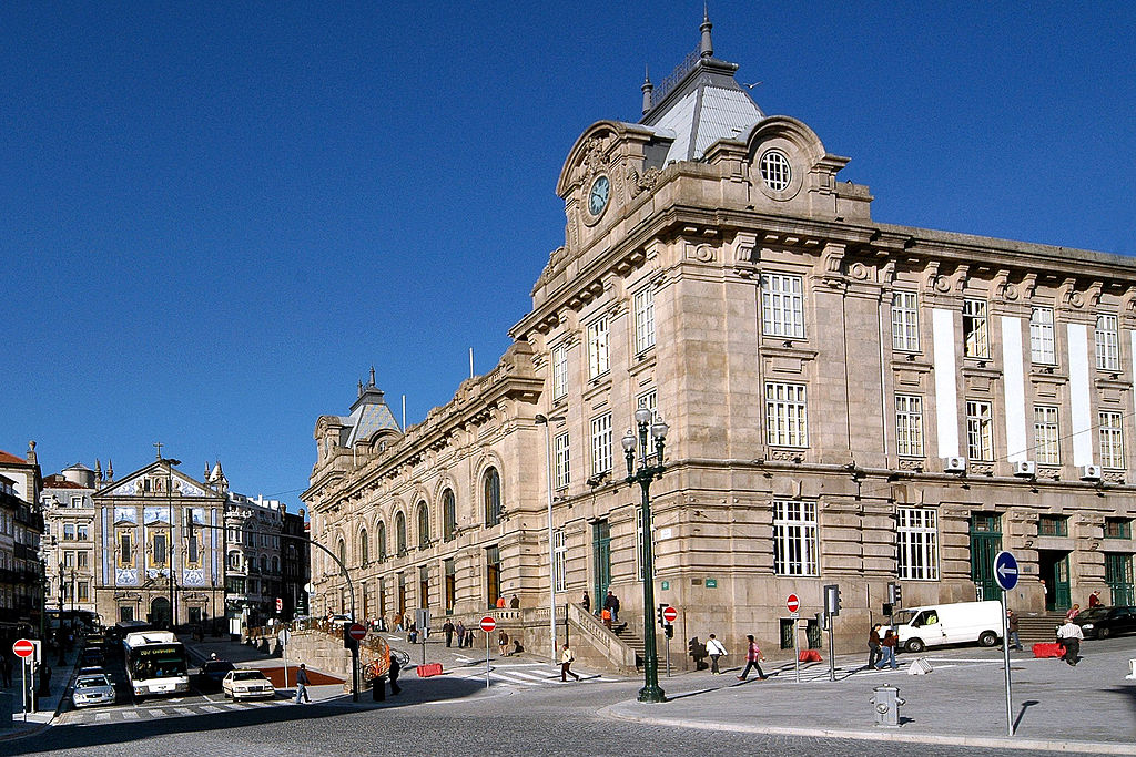 Façade de la gare - Photo d'Antonio Amen - Licence ccbysa 3.0