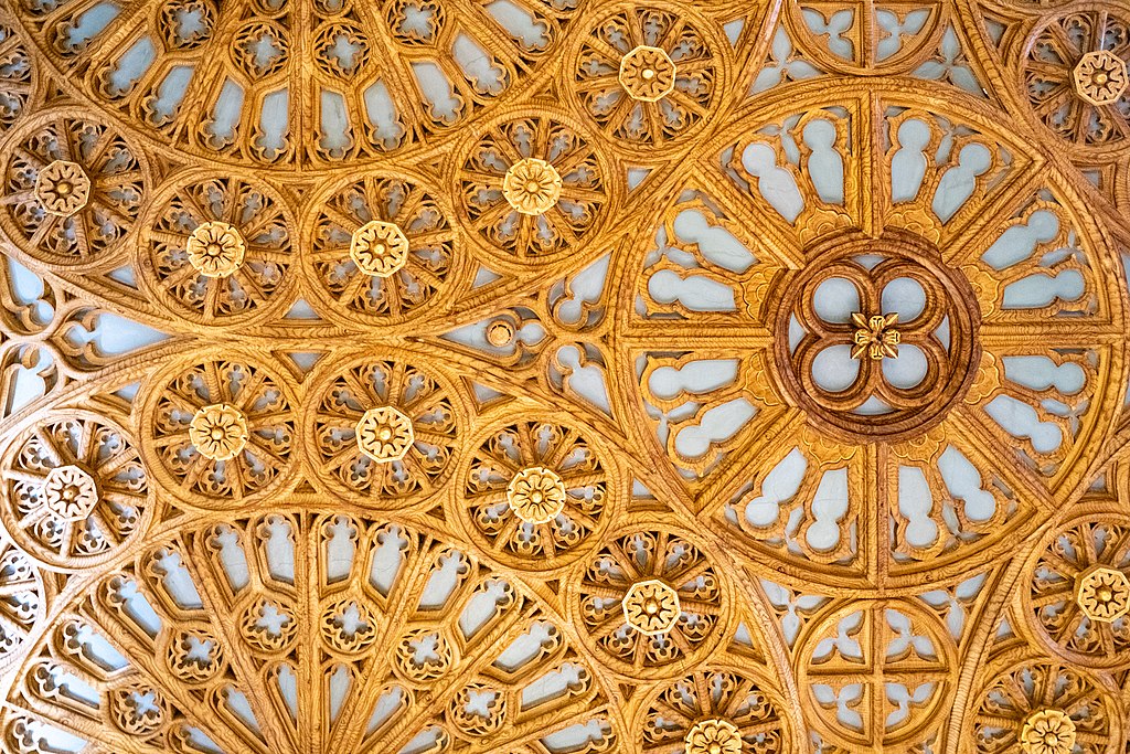 Dans la librairie Lello à Porto - Photo de Xiquinhosilva