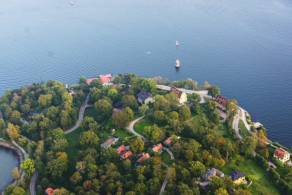 Lire la suite à propos de l’article Ile Djurgården à Stockholm : Poumon vert, attractions & musées