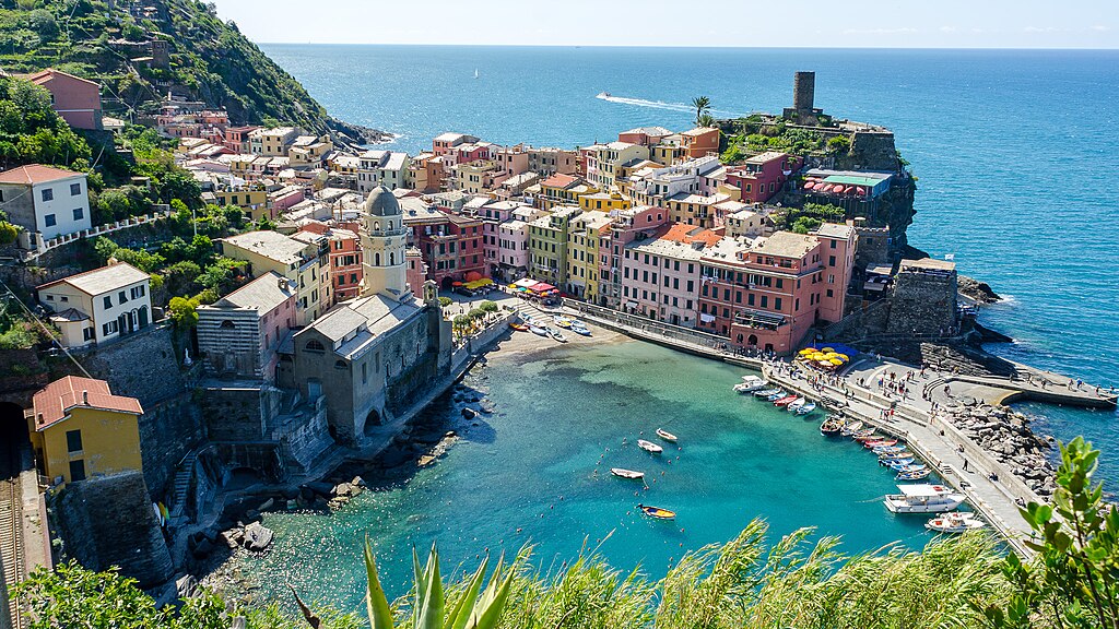 Village de Vernazza dans les Cinque Terre près de Gênes - Photo de Luca Casartelli