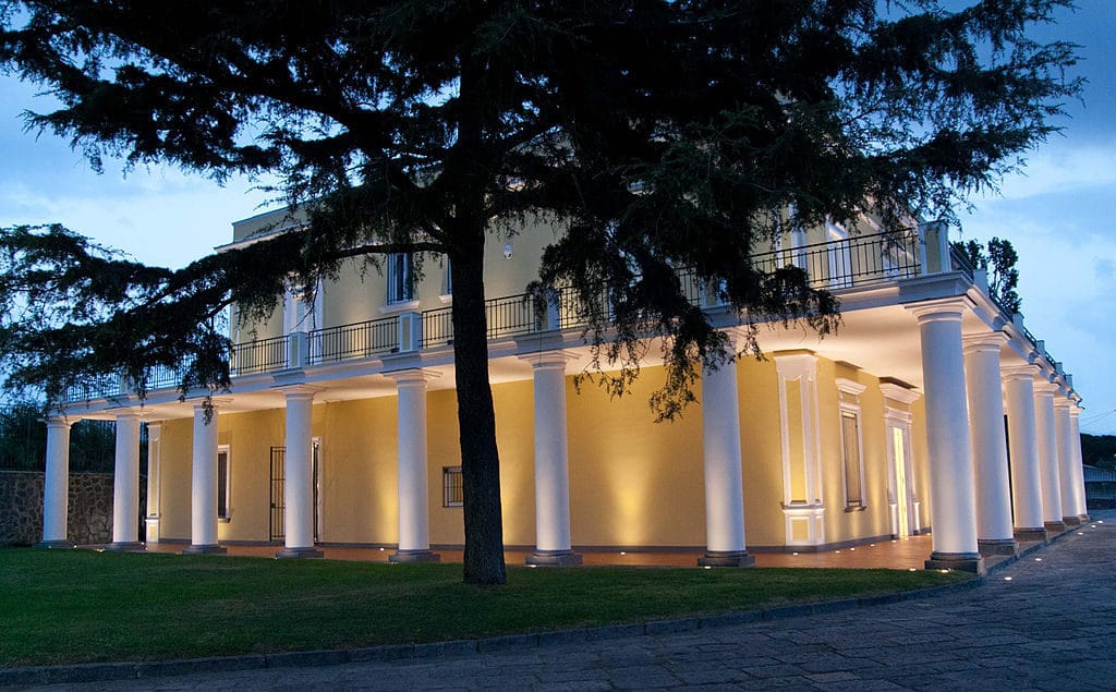 Villa vésuvienne : Villa delle Ginestre à Torre del Greco près de Naples - Photo de Sergioizzo