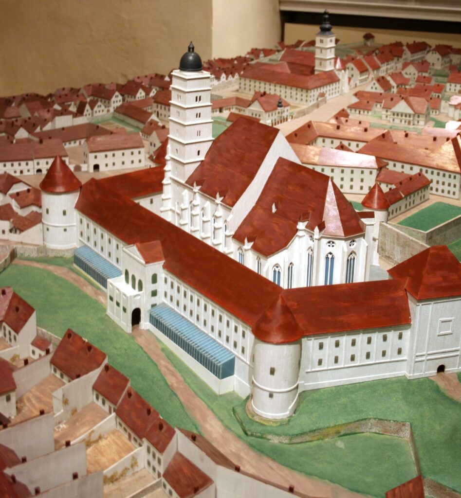 Cathedrale sur une maquette de la vieille ville - Photo de Roberta F -Licence CCBYSA 3.0