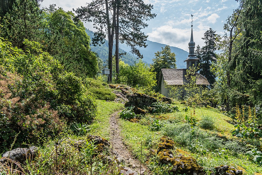 Sentier du Jardin botanique Alpin Jaÿsinia - Photo de Krzysztof Golik