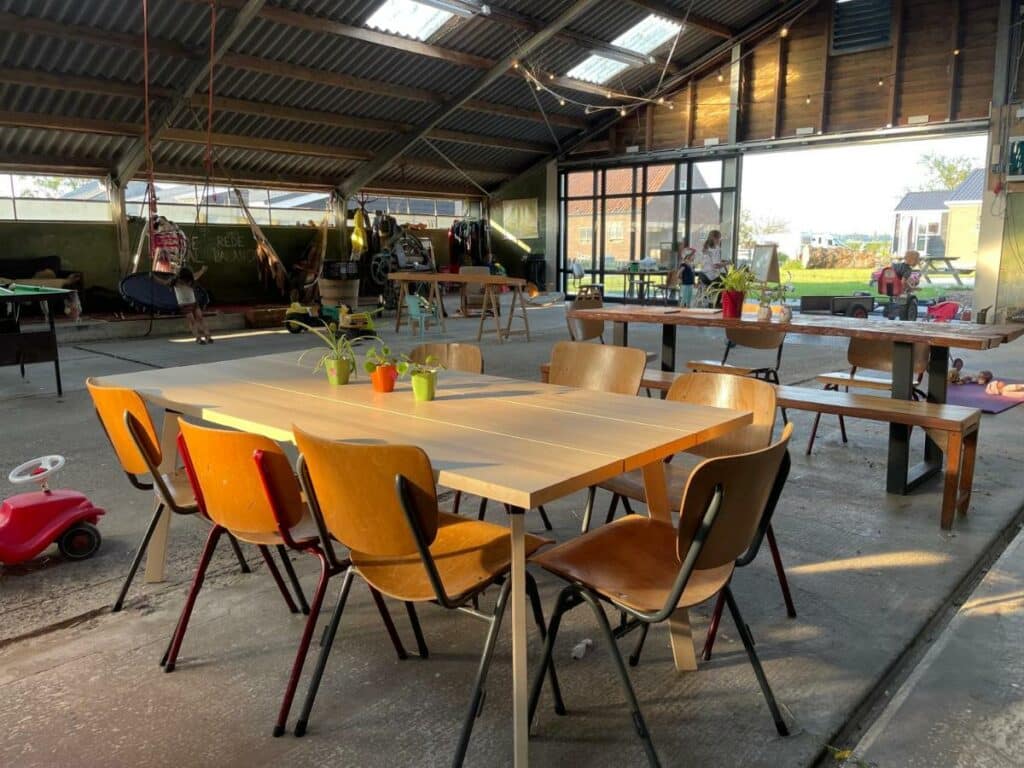 Espace commun du camping Farm Huize Blokland près d'Amsterdam.