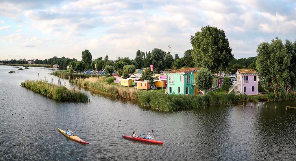 Zeeburg, camping à Amsterdam ou près d'Amsterdam.