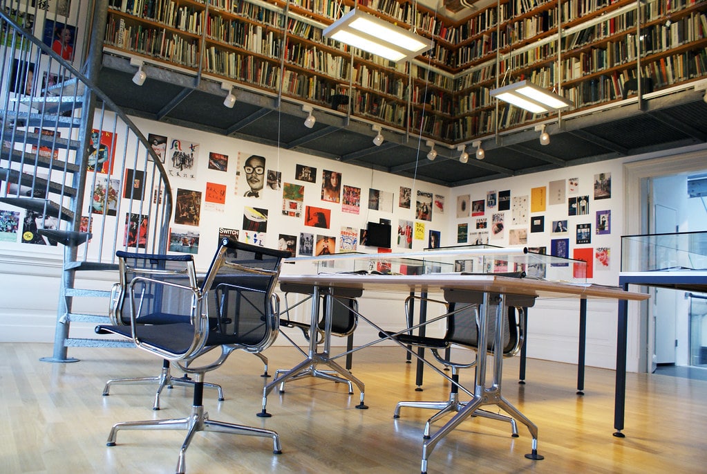 Bibliothèque du musée de la photo FOAM à Amsterdam.