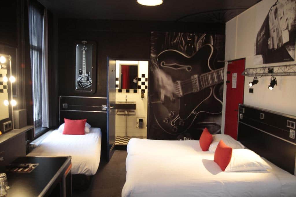 You are currently viewing Où loger à Leidseplein, Amsterdam : 5 Hotels, auberges, appartements