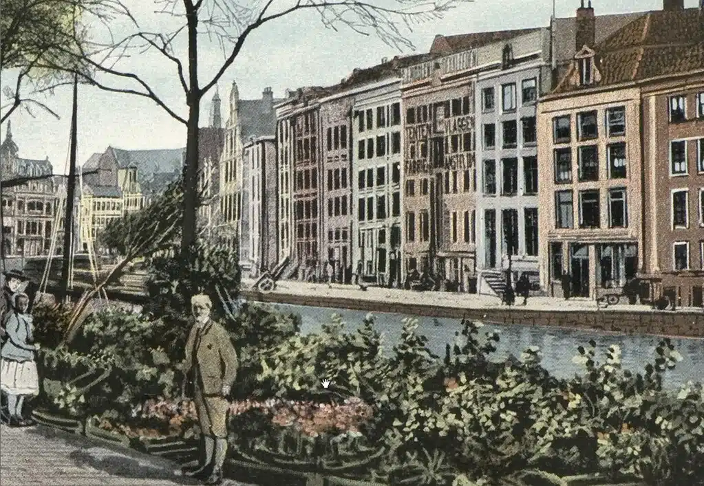 Marché aux fleurs flottant d’Amsterdam vers 1910