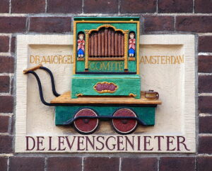 Gevelsteen (pierre de façade), adresses old school d&rsquo;Amsterdam